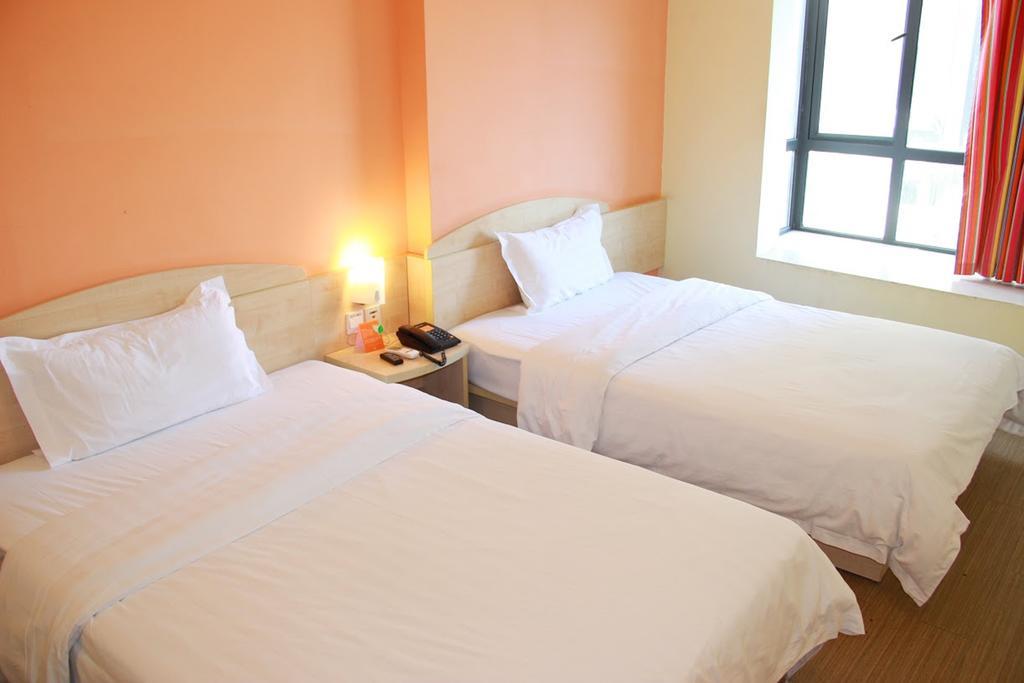 7Days Inn Dalian Gangwan Square Station Port 외부 사진