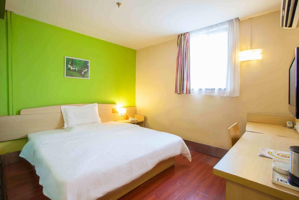 7Days Inn Dalian Gangwan Square Station Port 객실 사진
